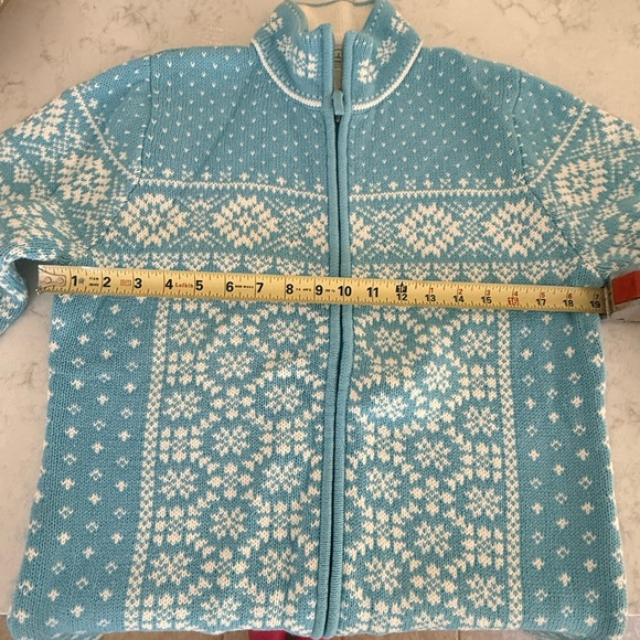 Super comfortable LL bean Sweater, never worn! - Picture 4 of 6